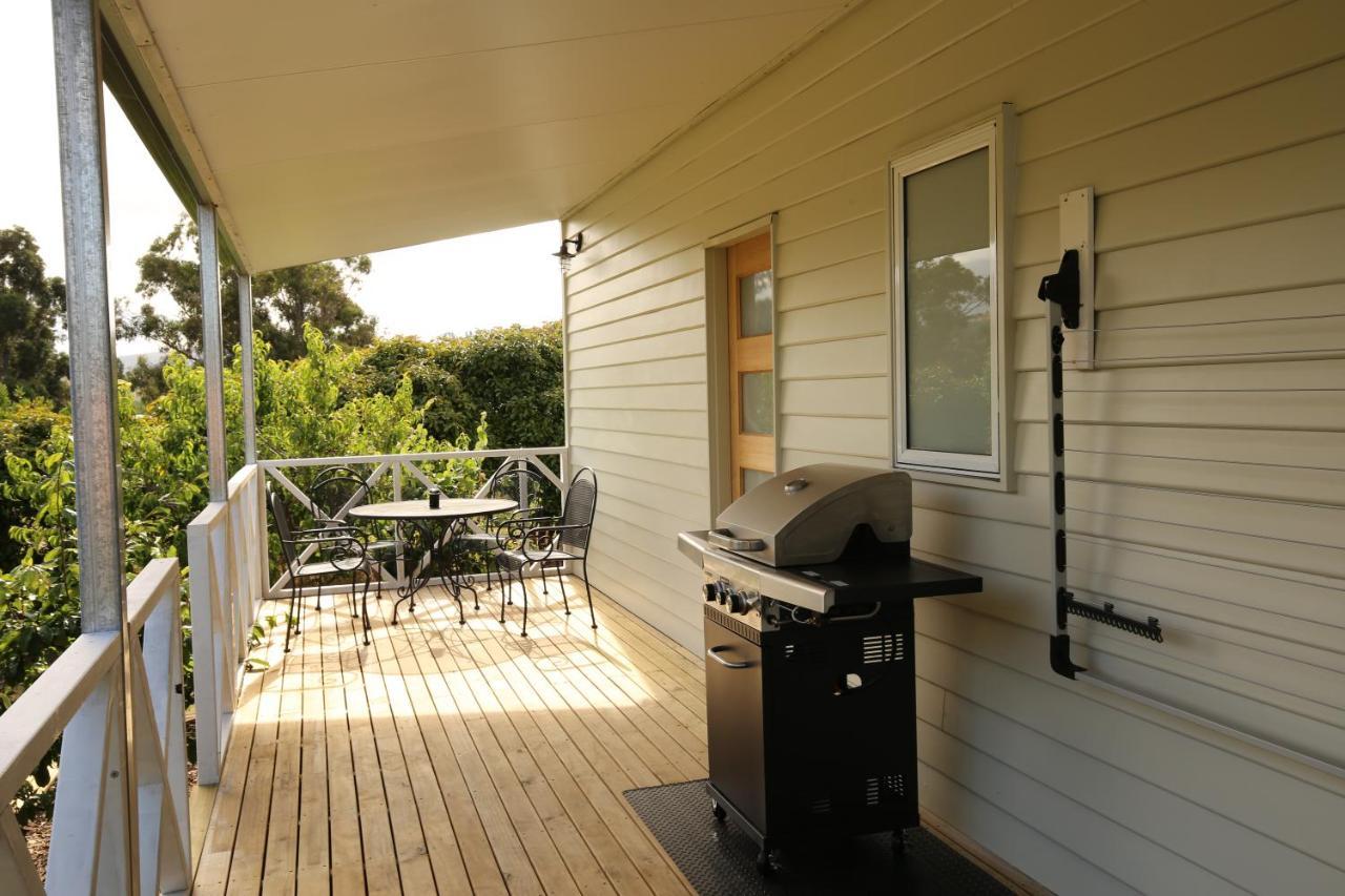 Bridgecroft Villa - French Provincial In Richmond With Spa Exterior foto
